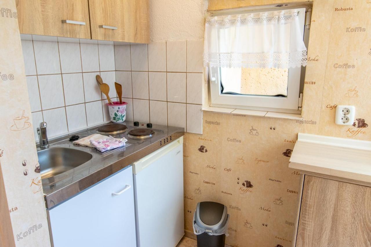 Appartement Ferien Am Bierbach à Greifswald Extérieur photo